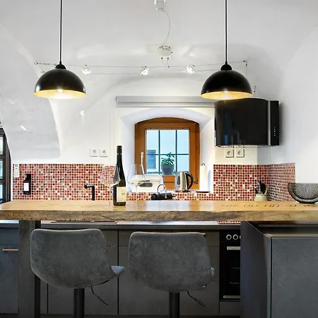 Schoenauer Hof - Paula Appartement *